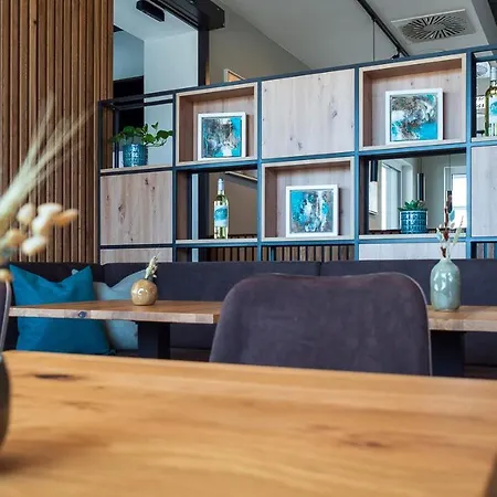 Freilich Essen Trinken Schlafen Digitaler Self Check In * Laa an der Thaya