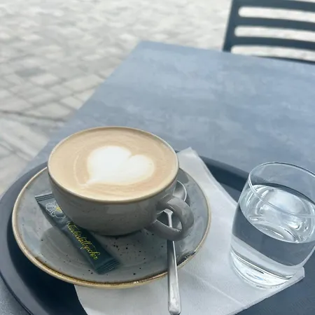 Отель Freilich Essen Trinken Schlafen Digitaler Self Check In *