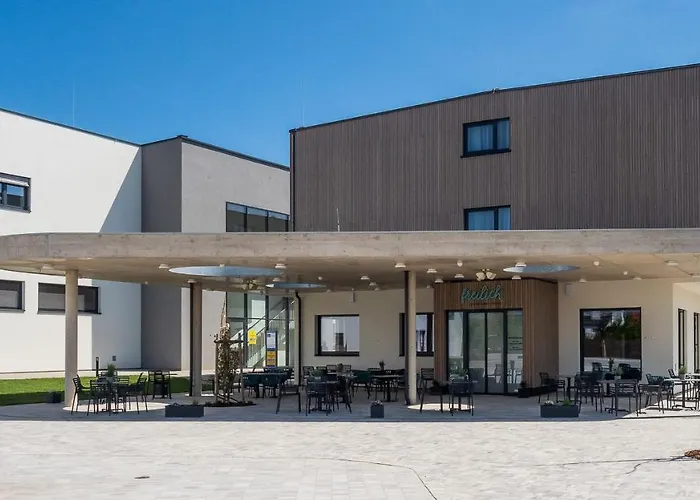 Freilich Essen Trinken Schlafen Digitaler Self Check In Hotel *